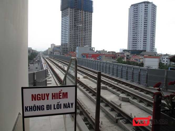 Cận cảnh nhà ga, tàu mẫu đường sắt trên cao Cát Linh - Hà Đông ảnh 19