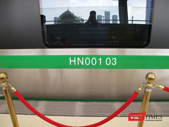 Cận cảnh nhà ga, tàu mẫu đường sắt trên cao Cát Linh - Hà Đông ảnh 23