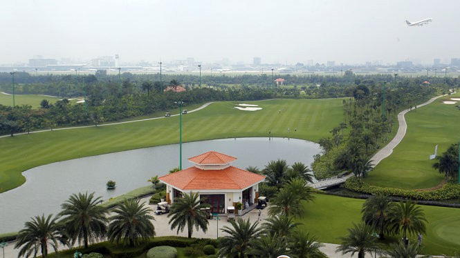 'Sẵn sàng bàn giao sân golf Tân Sơn Nhất, nhưng phải bồi thường' 