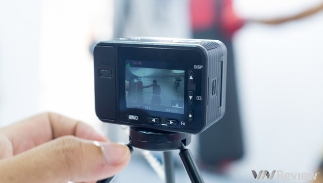 Cận cảnh Sony RX0 tại Việt Nam: Camera siêu nhỏ dùng ống kính Zeiss ảnh 7