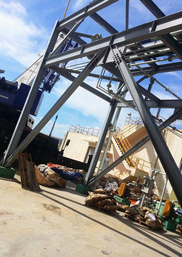 Cảnh chất thải công nghiệp ‘đóng gói’ ngập tràn Formosa ảnh 7