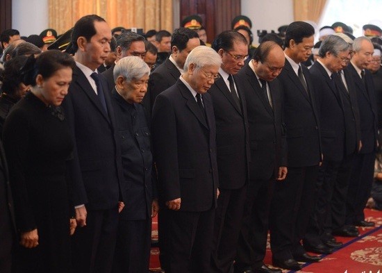Không khí trang nghiêm trong lễ viếng nguyên Thủ tướng Phan Văn Khải ảnh 1