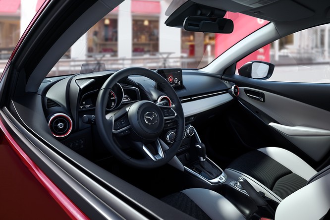 Giá bán tạm tính từ 509 triệu đồng, Mazda2 New sắp ra mắt có gì đặc biệt? ảnh 5