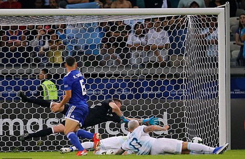 Làm sao để Argentina giành 3 điểm trước Qatar ở loạt đấu cuối cùng (ảnh AP)