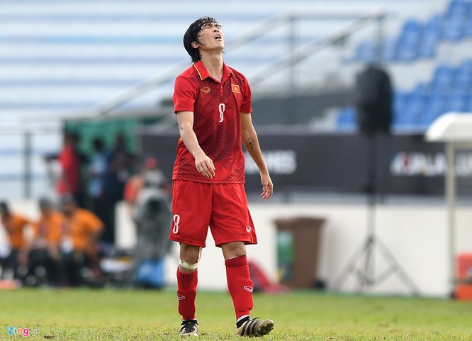 Nỗi buồn sau trận thất bại 0-3 trước Thái Lan tại SEA Games 2017. Ảnh Zing.