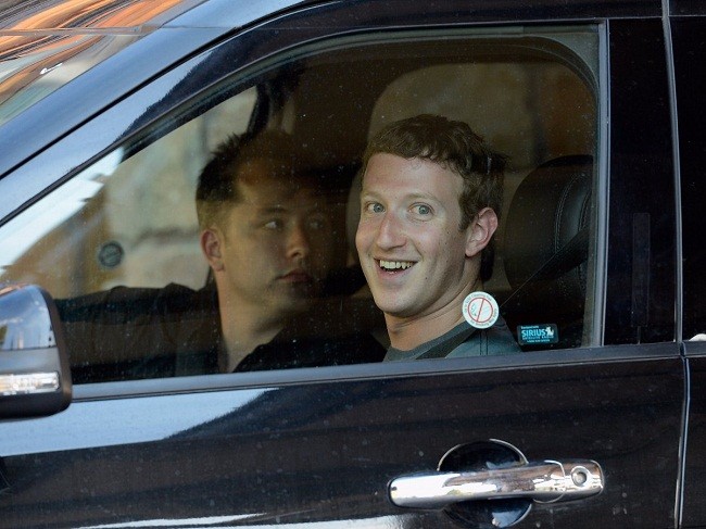 Sếp Facebook và vợ tiêu xài như thế nào với tài sản 74 tỷ USD ảnh 4