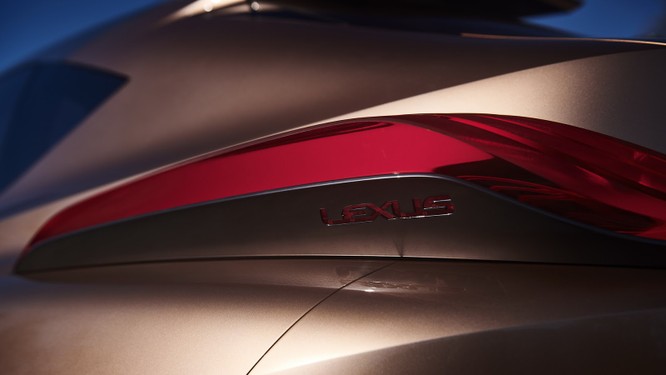 [NAIAS 2018] LF-1 Limitless Concept: Tầm nhìn của Lexus về SUV hạng sang ảnh 16