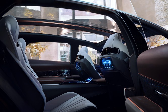 [NAIAS 2018] LF-1 Limitless Concept: Tầm nhìn của Lexus về SUV hạng sang ảnh 23