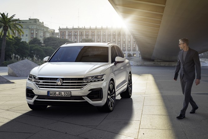 Volkswagen Touareg 2019 chính thức trình làng, to hơn, nhẹ hơn và đầy ắp công nghệ ảnh 16