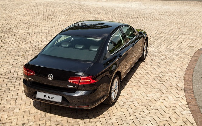 Volkswagen Việt Nam bổ sung thêm phiên bản mới cho dòng Passat 2018 ảnh 3
