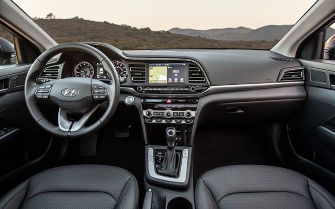 Hyundai Elantra 2019 khác với phiên bản cũ như thế nào? ảnh 15