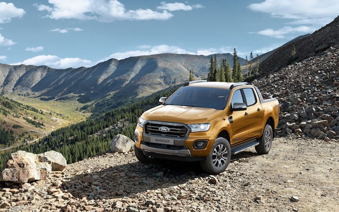 Doanh số bán xe Ford bỗng tăng đột biến nhờ sự trở lại của bộ đôi Ranger và Everest ảnh 1