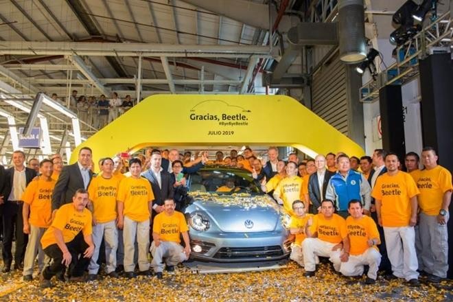 Hãng xe Volkswagen chính thức dừng sản xuất “con bọ” Beetle ảnh 1