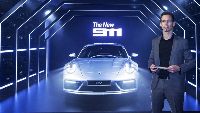 Cỗ máy kinh điển Porsche 911 giá từ 7,65 tỷ đồng ra mắt tại Việt Nam ảnh 1