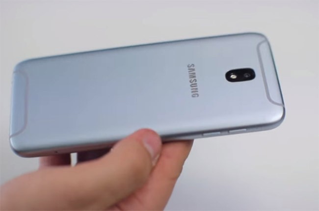 Galaxy J5 và J7 (2017) lộ diện trong một video trên tay ảnh 2