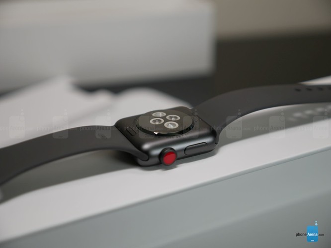 Mở hộp đồng hồ thông minh Apple Watch 3 ảnh 5