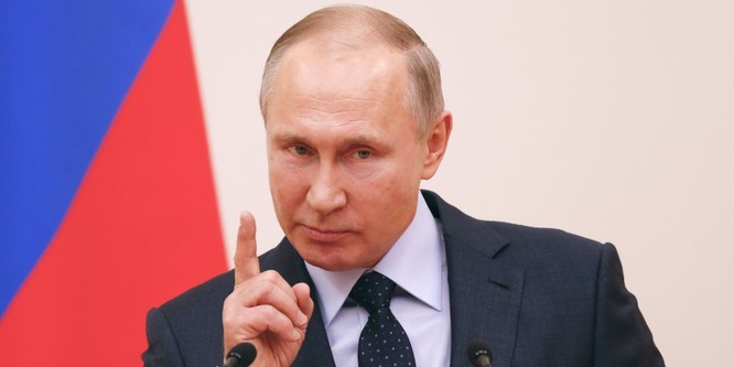 Tổng thống Putin follow 19 người trên Twitter, trong đó có một người đã chết cách đây 5 năm ảnh 2