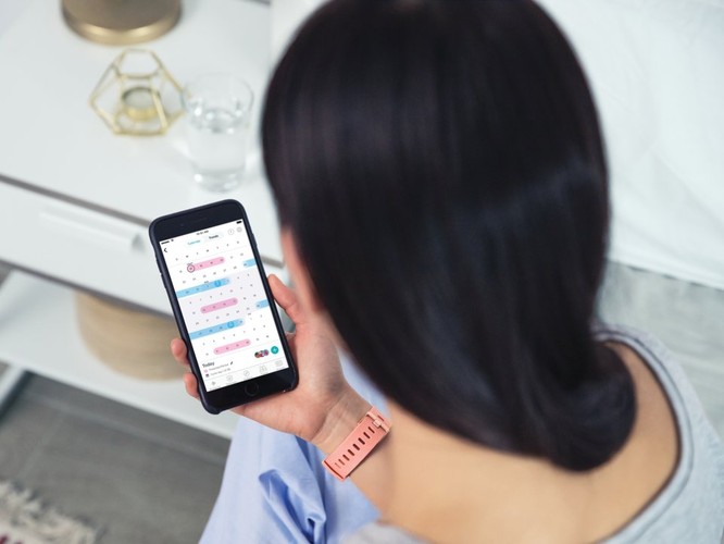 Tư vấn mua đồng hồ thông minh: nên chọn Fitbit thay vì Apple Watch ảnh 5