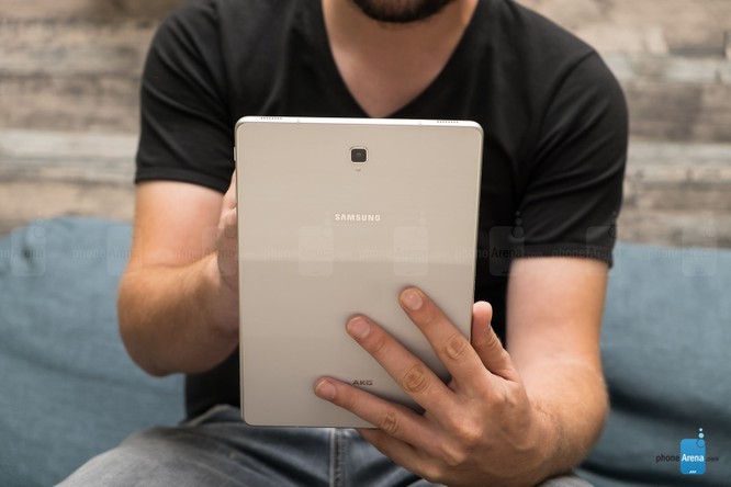 Samsung ra mắt máy tính bảng Galaxy Tab S4 và Galaxy Tab A 10.5: viền nhỏ, chip mạnh và giá đắt! ảnh 10