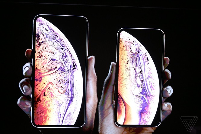 Bộ 3 iPhone 2018 đã ra mắt: không có nhiều khác biệt với tin đồn, nhiều màu sắc, giá khởi điểm từ 749 USD ảnh 26