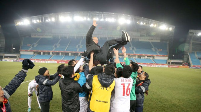 HLV Park Hang-seo tiết lộ gì với truyền thông AFC về bóng đá Việt Nam? ảnh 2