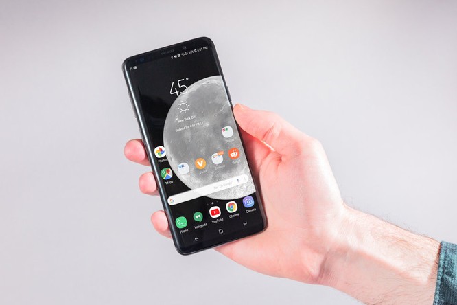 5 mẫu điện thoại nằm trong danh mục smartphone tốt nhất thế giới mà giá chỉ dưới 500 USD ảnh 4