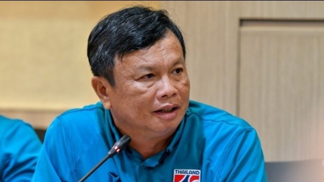 Các HLV kỳ cựu của Thái Lan nói gì về trận thua 1-2 trước Malaysia và cuộc đối đầu với Việt Nam sắp tới? ảnh 2
