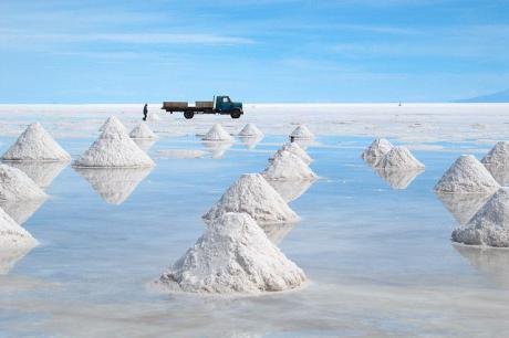 Cuộc chiến địa kinh tế nhằm tranh giành tài nguyên chiến lược Lithium ở Bolivia ảnh 2
