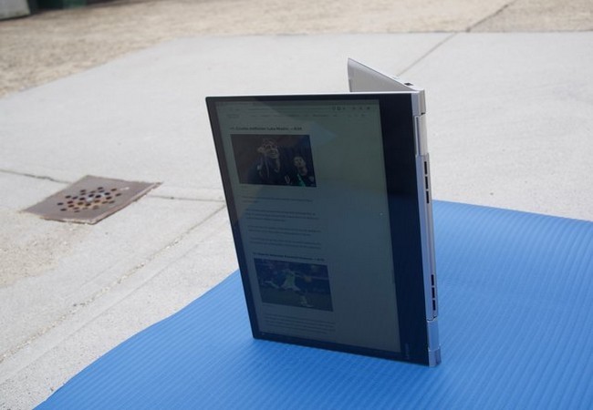 Đánh giá nhanh laptop Lenovo Yoga Book 730 ảnh 4