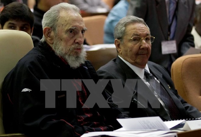 AP: Mỹ nhiều lần lên kế hoạch ám sát Fidel Castro trong 50 năm ảnh 1