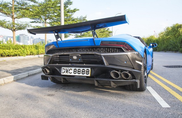 Video: “Nội công” của Lamborghini Huracan Spyder đạt 1.073 mã lực ảnh 5
