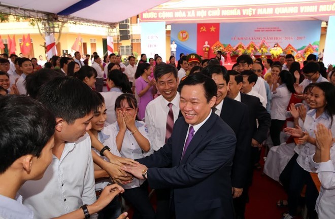 Thủ tướng Nguyễn Xuân Phúc: Chấn hưng giáo dục phải từ cơ sở ảnh 4