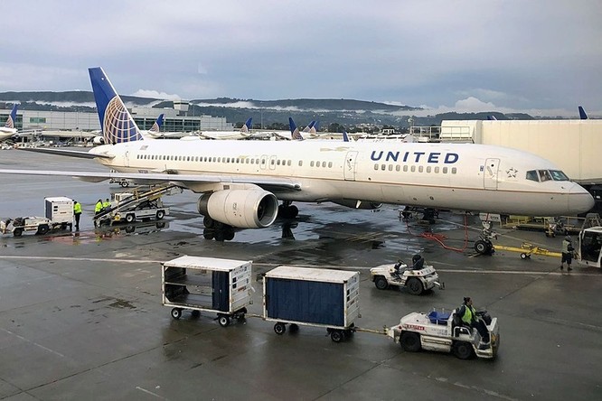 Máy bay củaUnited Airlines tại Sân bay quốc tế San Francisco. Ảnh: AP