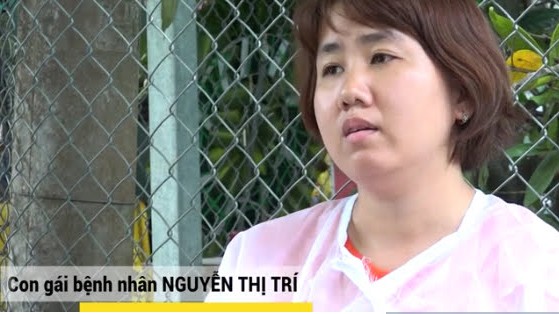 Con gái bệnh nhân Nguyễn Thị Trí 