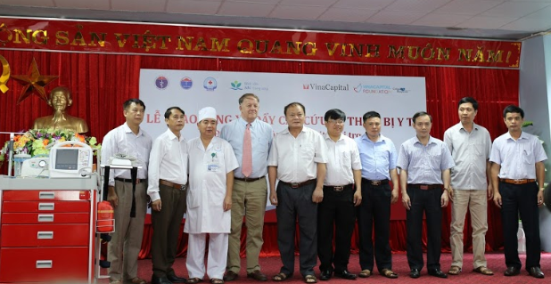 VinaCapital tài trợ 23 thiết bị y tế tại Cao Bằng, Bắc Kạn ảnh 4