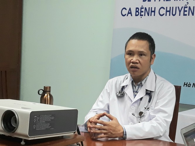 Các bác sĩ Việt Nam “cải tử hoàn sinh” cho cháu bé người Lào mới 8 ngày tuổi ảnh 2
