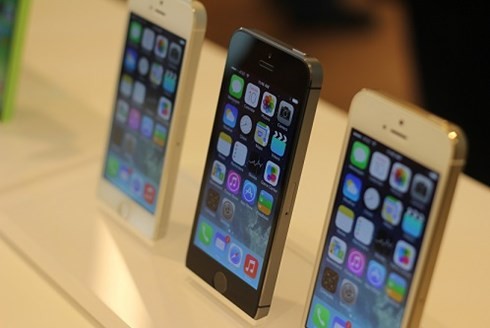 iPhone 5SE rò rỉ thêm hình ảnh, giá khoảng 450 USD ảnh 1