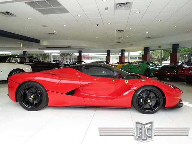 Cận cảnh siêu xe Ferrari LaFerrari cũ giá 104,8 tỷ đồng ảnh 4