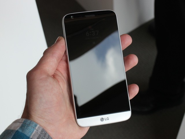 Cận cảnh LG G5: Chuẩn mới của smartphone cao cấp ảnh 3