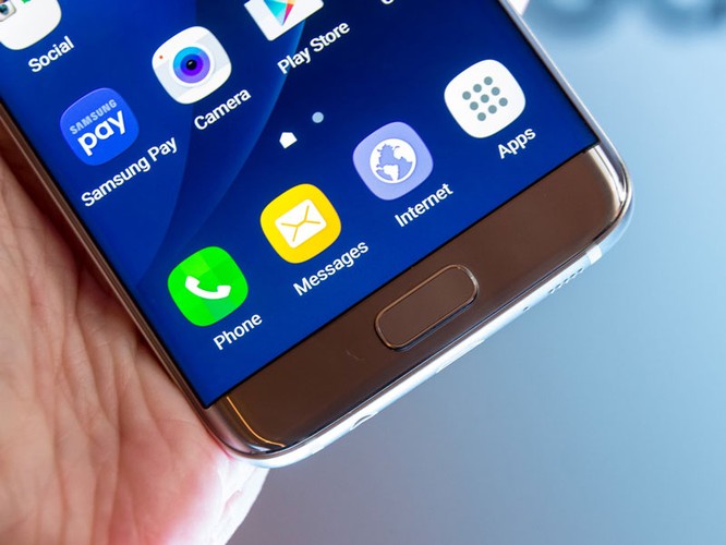 Cận cảnh từng chi tiết của Samsung Galaxy S7 Edge ảnh 15