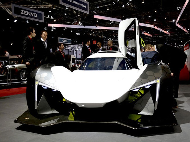 Những mẫu xe cực “dị” tại Geneva Motor Show 2016 ảnh 13