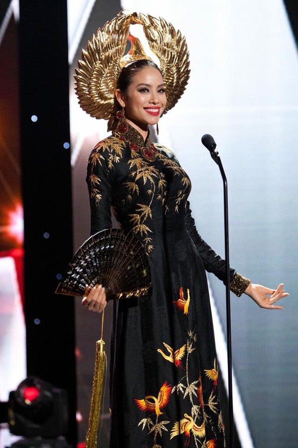 Phạm Hương, Lan Khuê lọt Top 20 Hoa hậu đẹp nhất ảnh 2