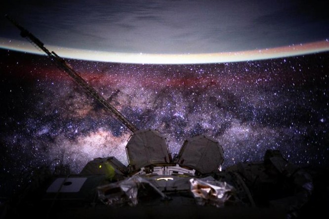 Trái Đất tuyệt đẹp nhìn từ Trạm Vũ trụ quốc tế ảnh 1