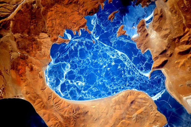 Trái Đất tuyệt đẹp nhìn từ Trạm Vũ trụ quốc tế ảnh 6