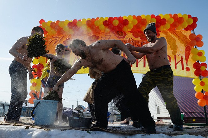 Người Nga nô nức với Lễ Giã biệt mùa Đông ảnh 5