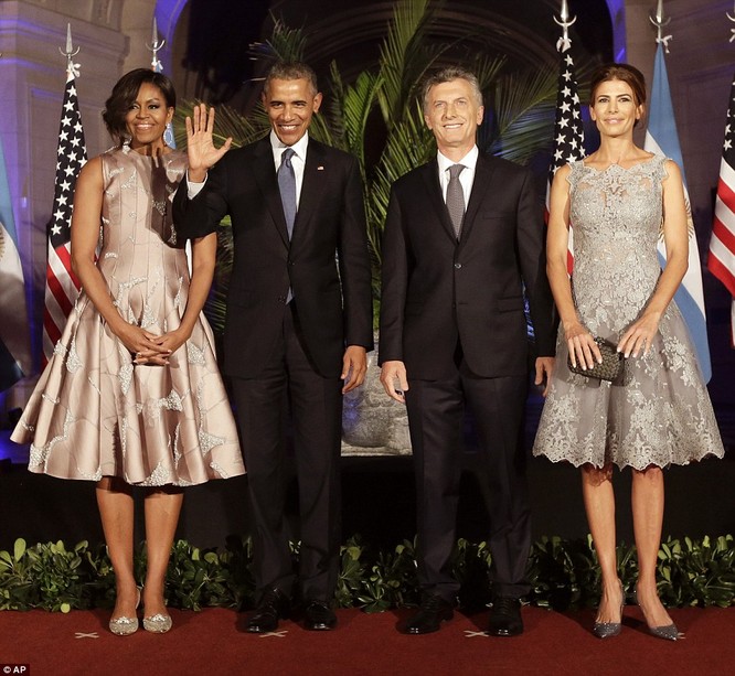 Video: Tổng thống Mỹ vụng về nhảy Tango ở Argentina ảnh 5