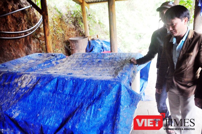 Cận cảnh đường "hầm rượu" xuyên núi của Bí thư huyện Tây Giang ảnh 6