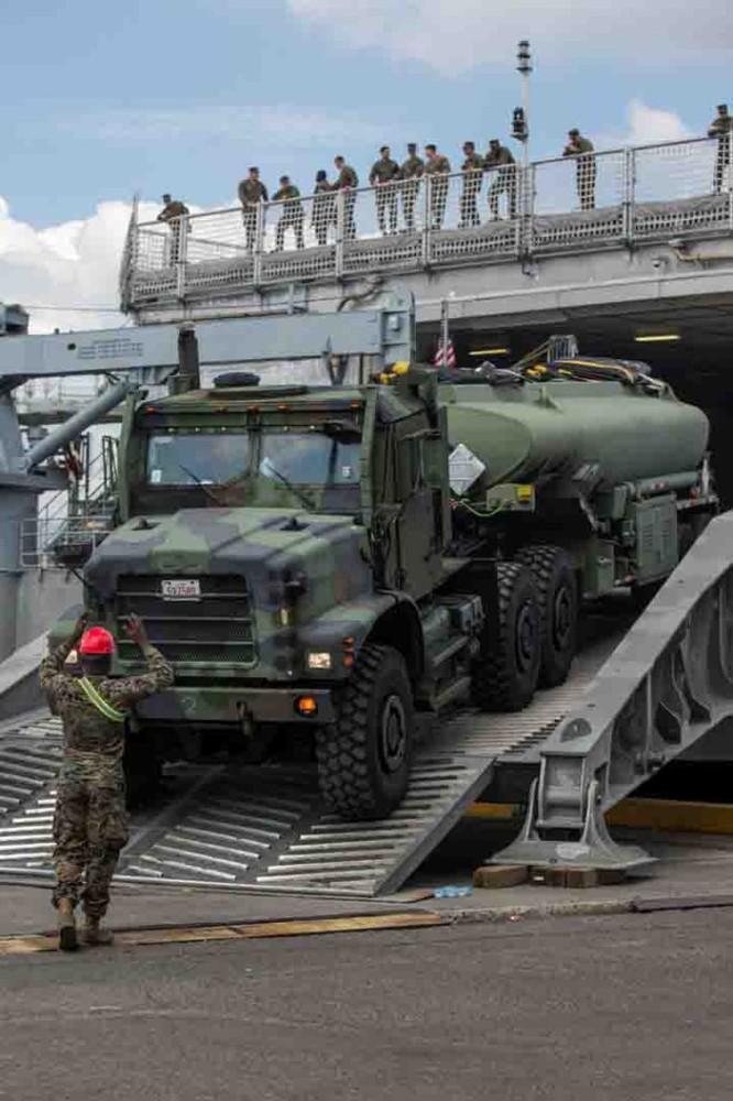 Mỹ điều dàn vũ khí khủng tập trận với Philippines ở Biển Đông ảnh 2
