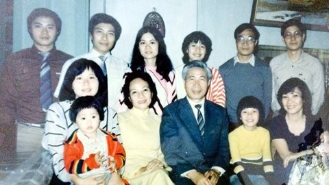 Đại gia đình ông Phạm Bình Minh