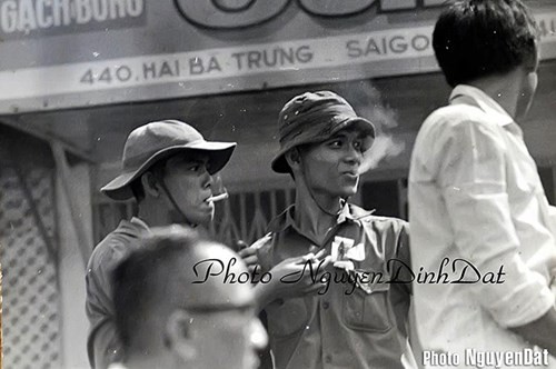 Khoảnh khắc chân thật Sài Gòn ngày Giải phóng ảnh 27